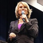 Julie Stav