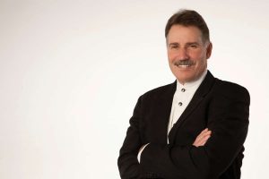 Dr. Kevin Freiberg