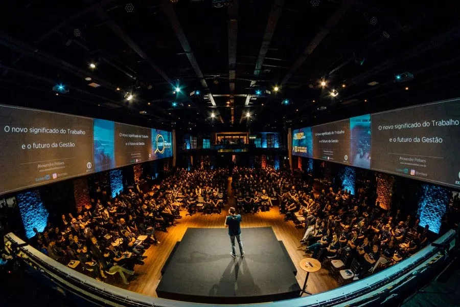 alexandre-pellaes-Booking a Keynote Speaker in 2025