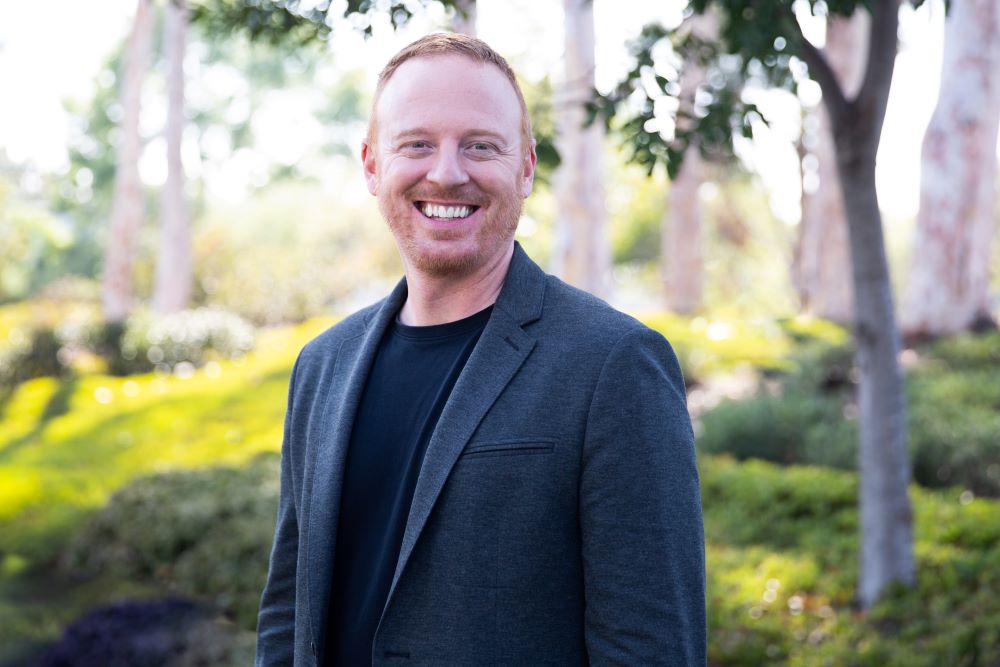 Dustin York communication speaker
