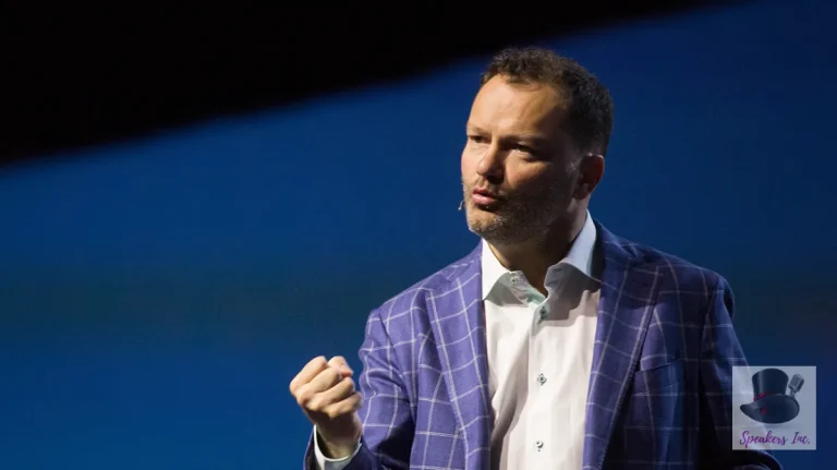 Jamie Clark - Image 04 (April 14, 2026)