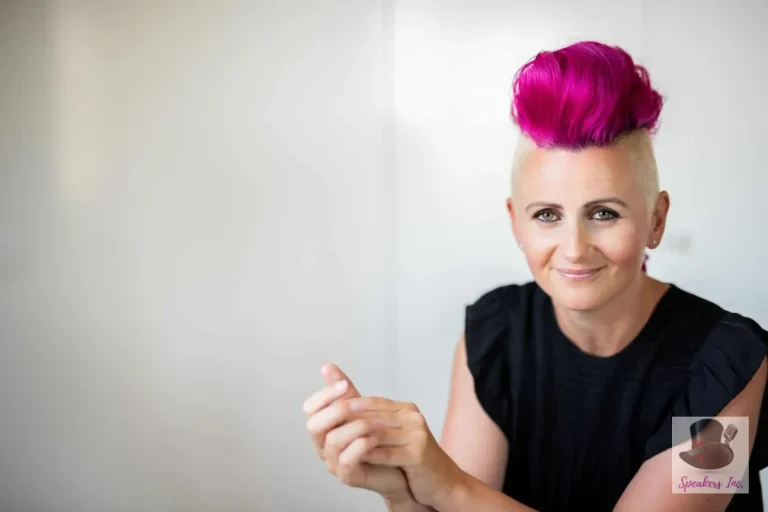 Lucy Bloom - Image 06 (April 13, 2026)