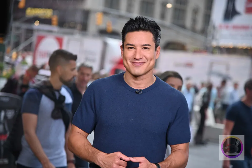 Mario Lopez - Image 01 (May 12, 2026)