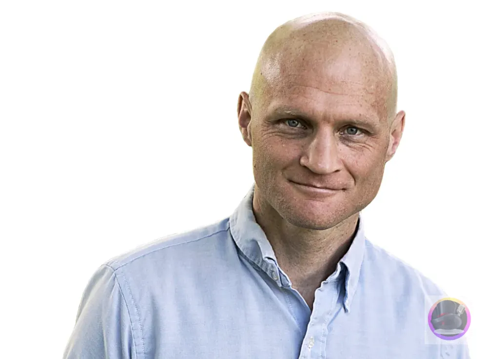 Scott Dikkers - Image 01 (May 11, 2026)